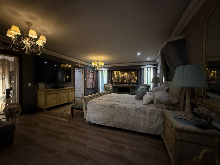 To Let 4 Bedroom Property for Rent in Van Der Hoff Park North West